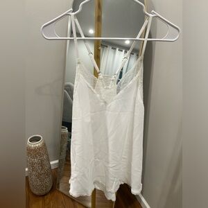 Flowy lace Tanktop